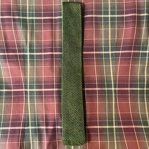SUITSUPPLY Green Silk Textured Limited Run Tie